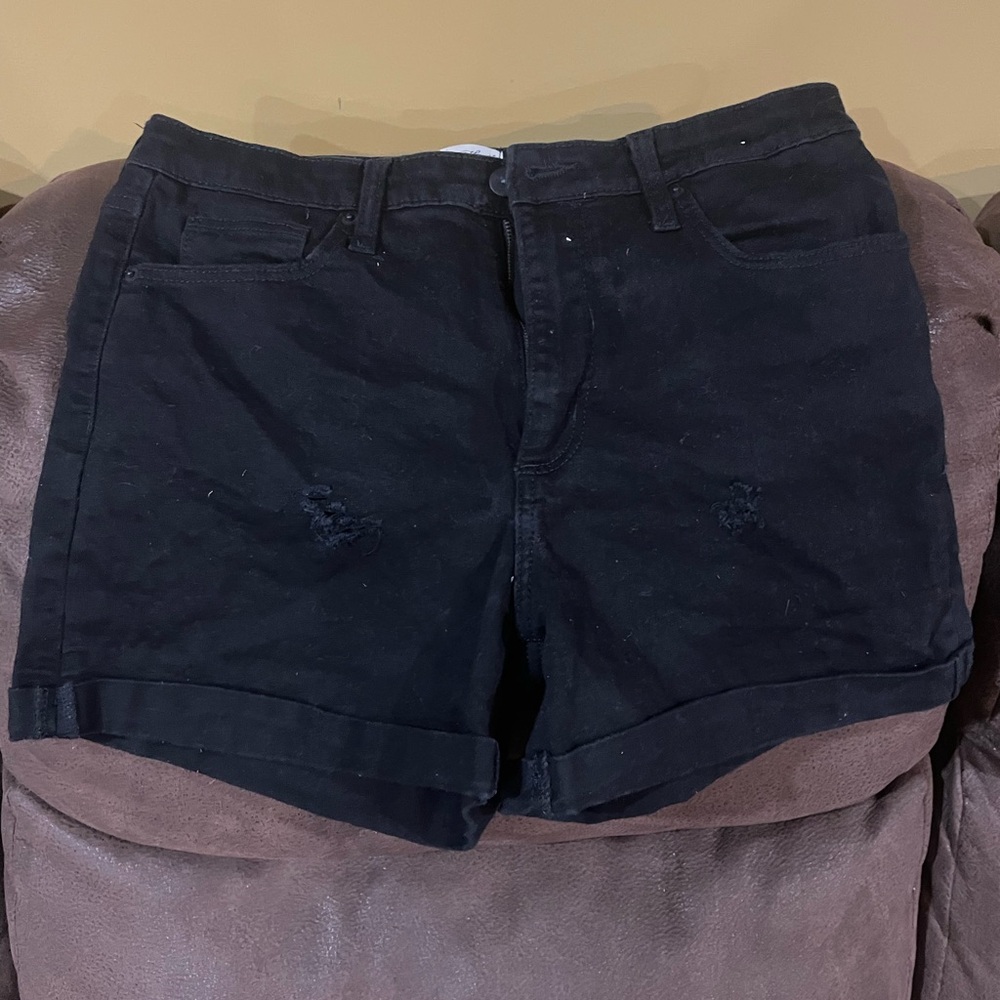 Women’s jean shorts. Black. Distress near pockets. Universal Thread. Size 12.